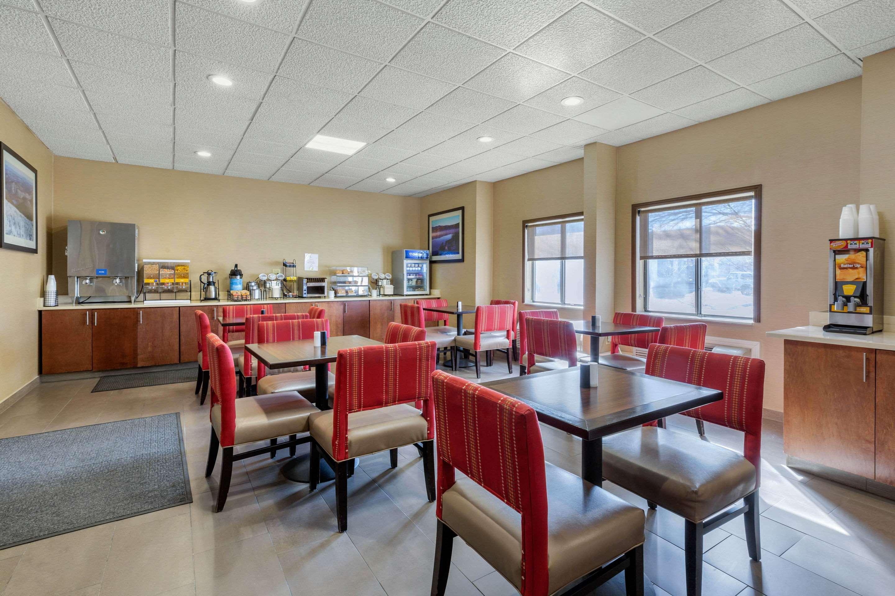 Comfort Inn Rutland - Killington Extérieur photo
