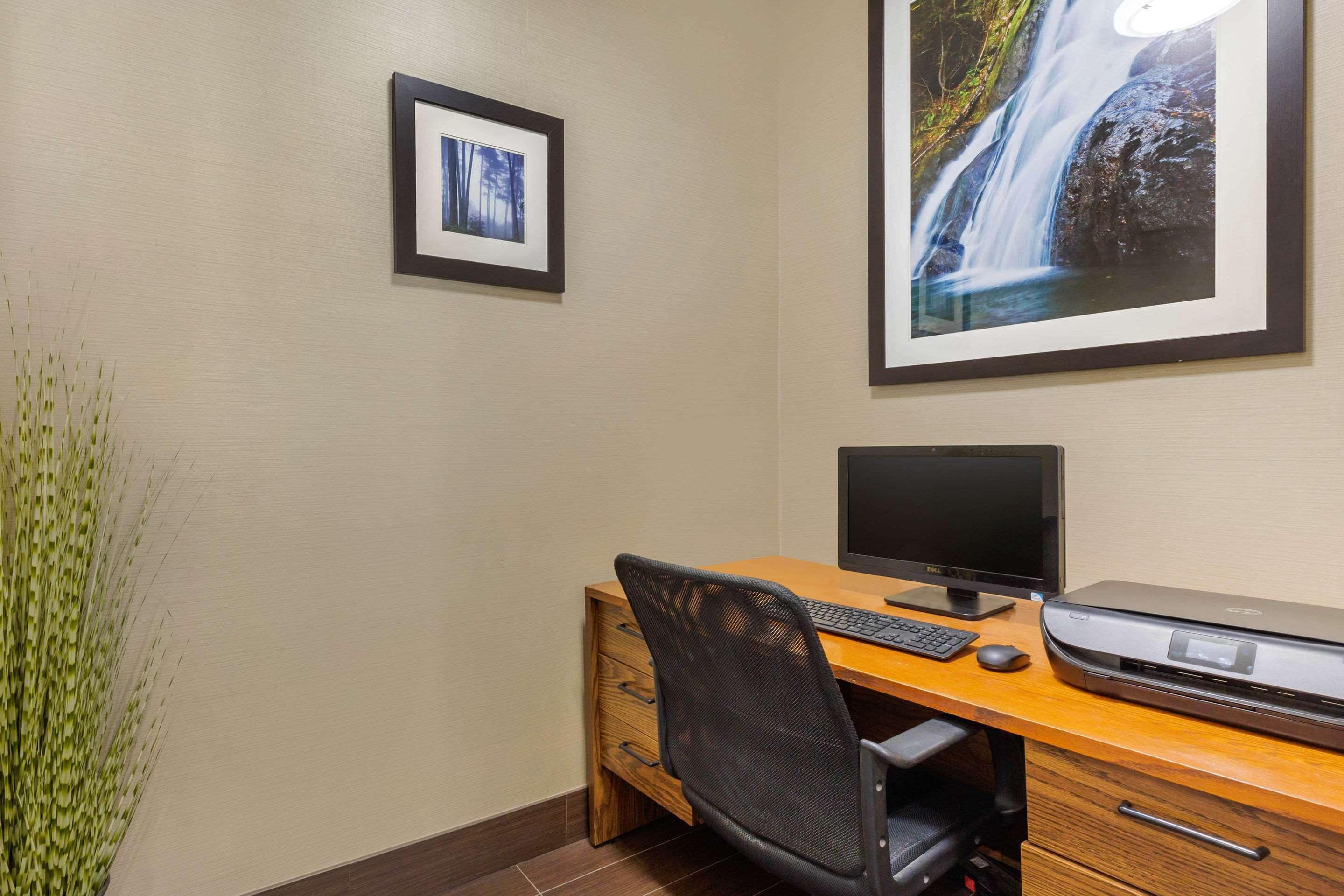 Comfort Inn Rutland - Killington Extérieur photo