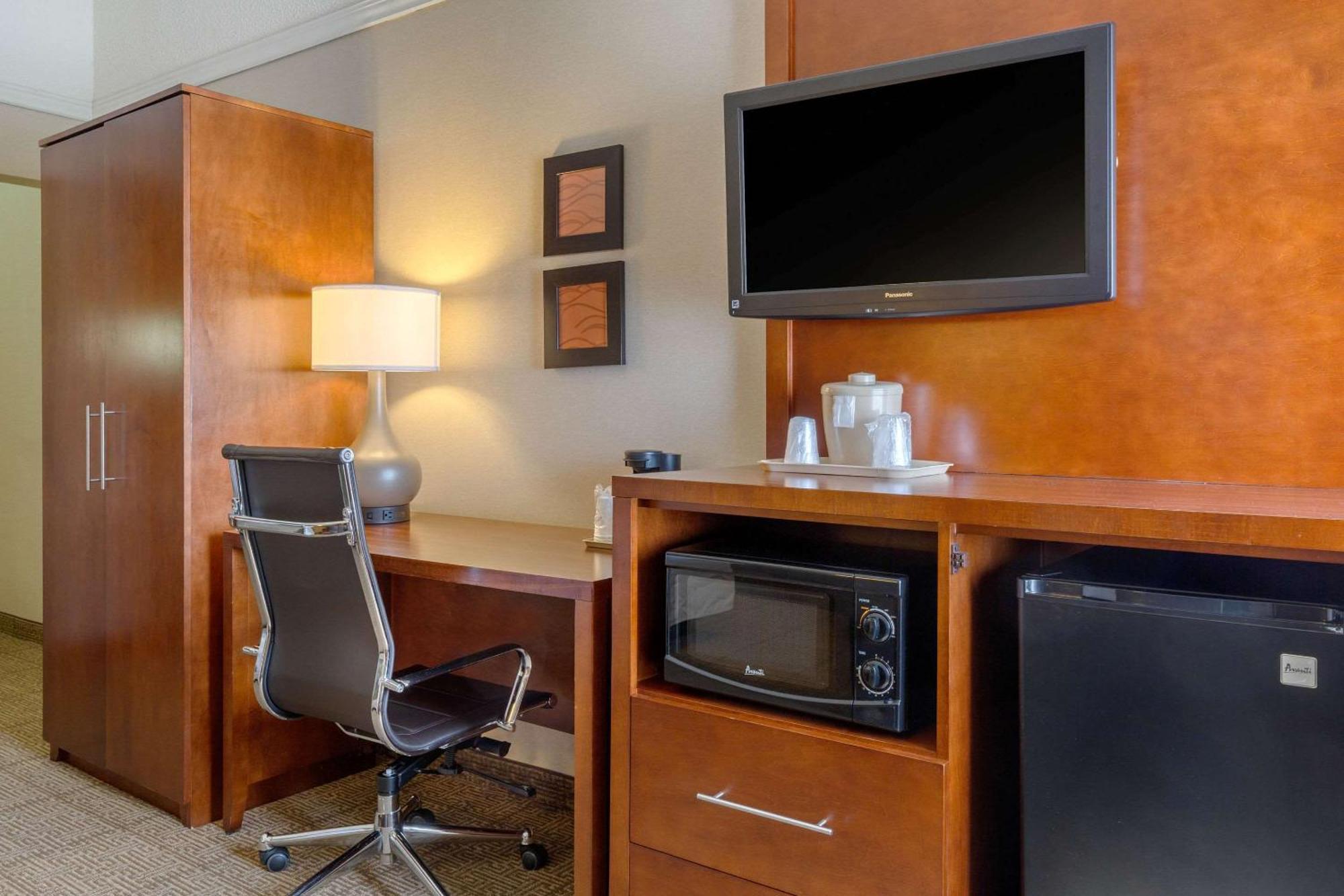 Comfort Inn Rutland - Killington Extérieur photo